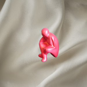 Sculpture Worried Women PM